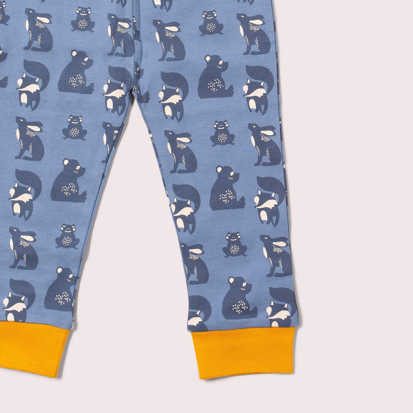 Midnight Animals Pyjamas NOT AVAILABLE for USA/AUS/CAN