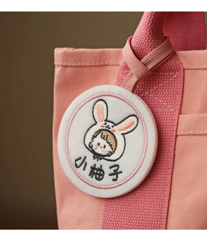 定制定姓刺绣定制宝宝儿童园书包婴儿车挂件防走丢名字帖挂牌
