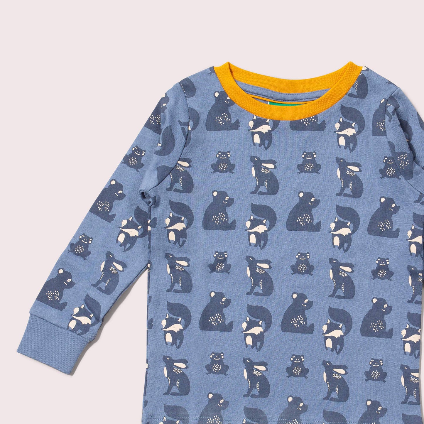 Midnight Animals Pyjamas NOT AVAILABLE for USA/AUS/CAN