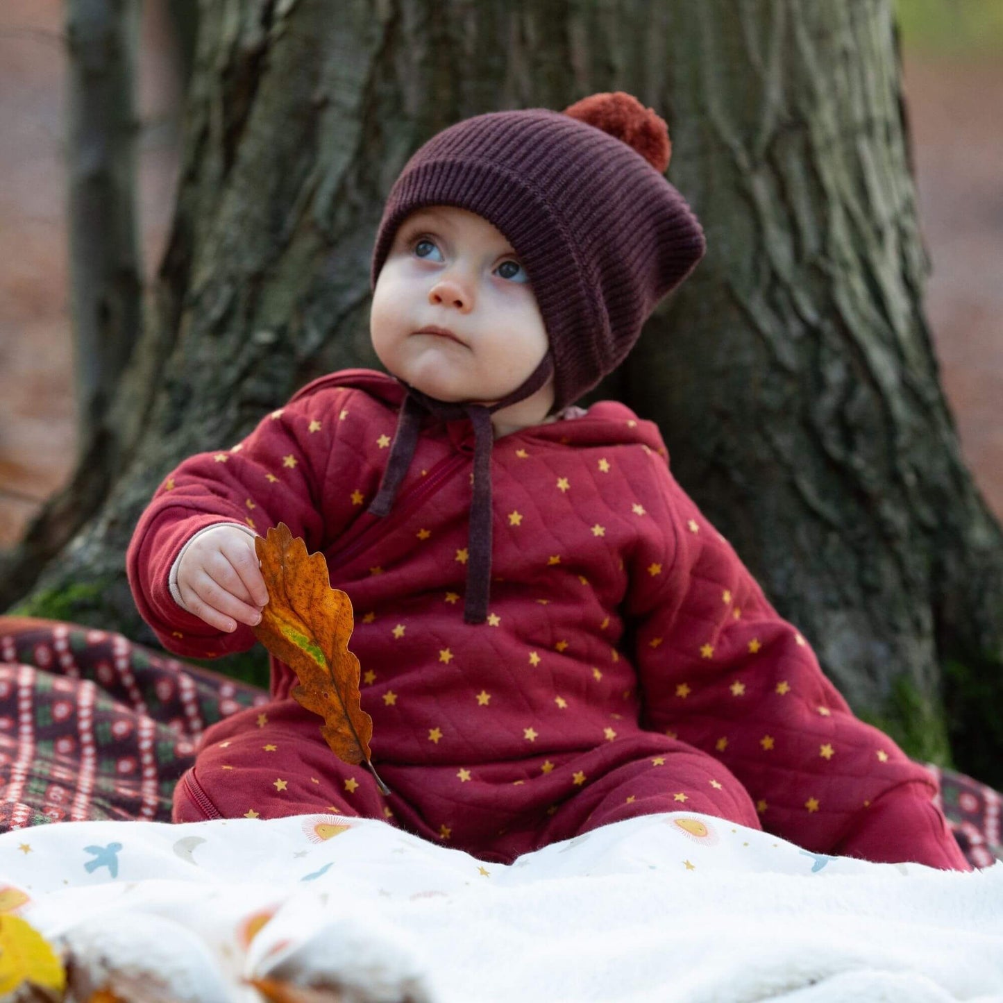Red Stars Hooded Snug Suit